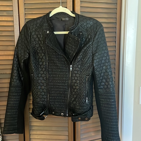 Embossed leather jacket - Picture 2 of 6
